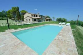 Almifiole Holiday Home Tavullia
